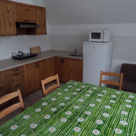 Apartman Svoboda Svoboda nad Upou Luaran gambar